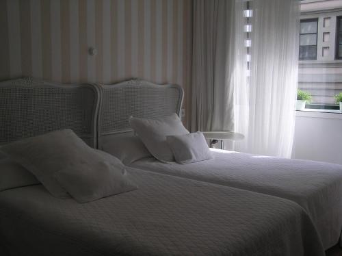 Hotel Central By Myhousespain Хихон Екстериор снимка